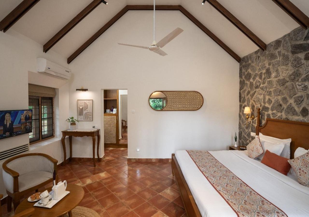 Hotel Treetop Thekkady Bagian luar foto