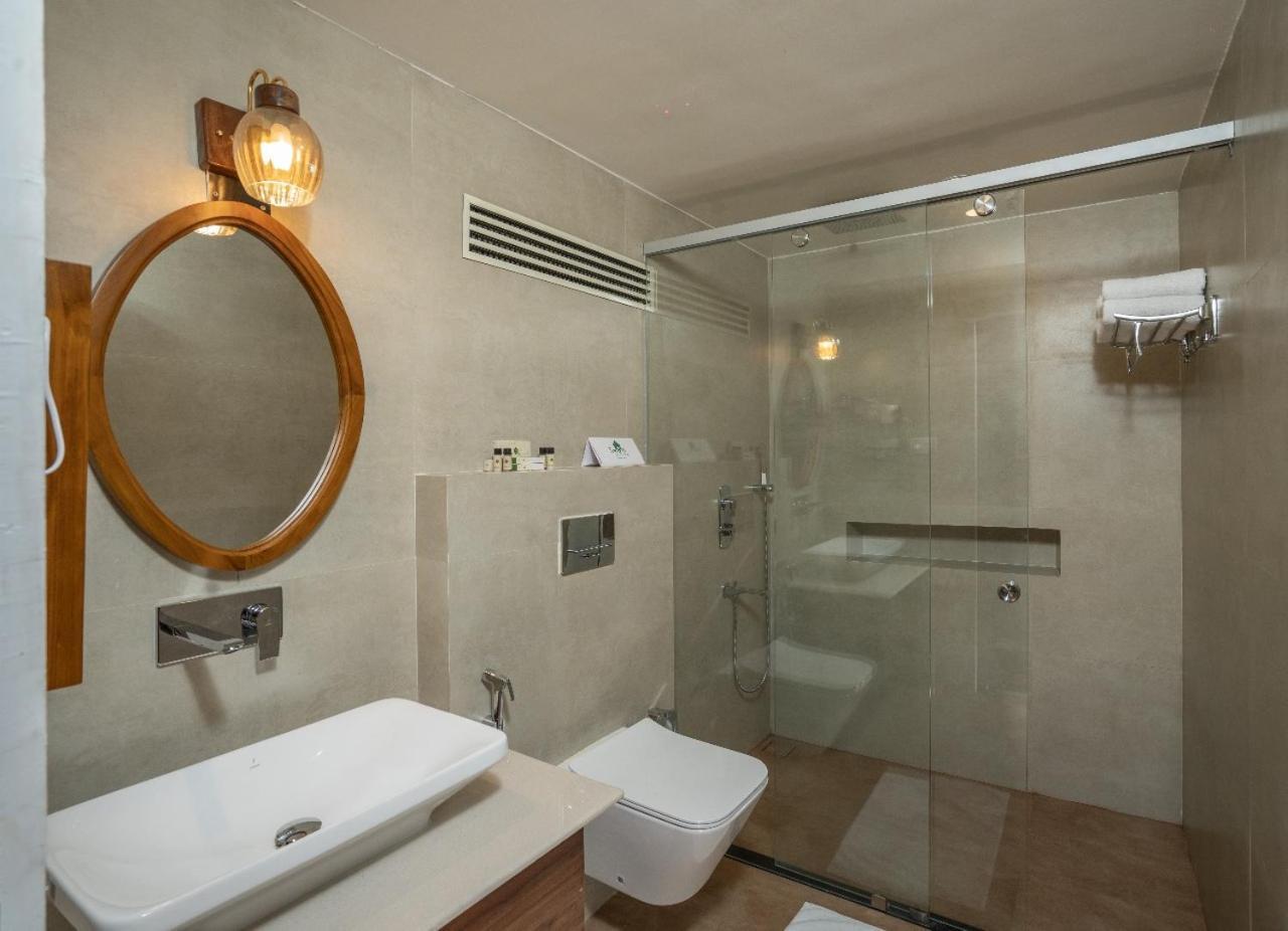 Hotel Treetop Thekkady Bagian luar foto