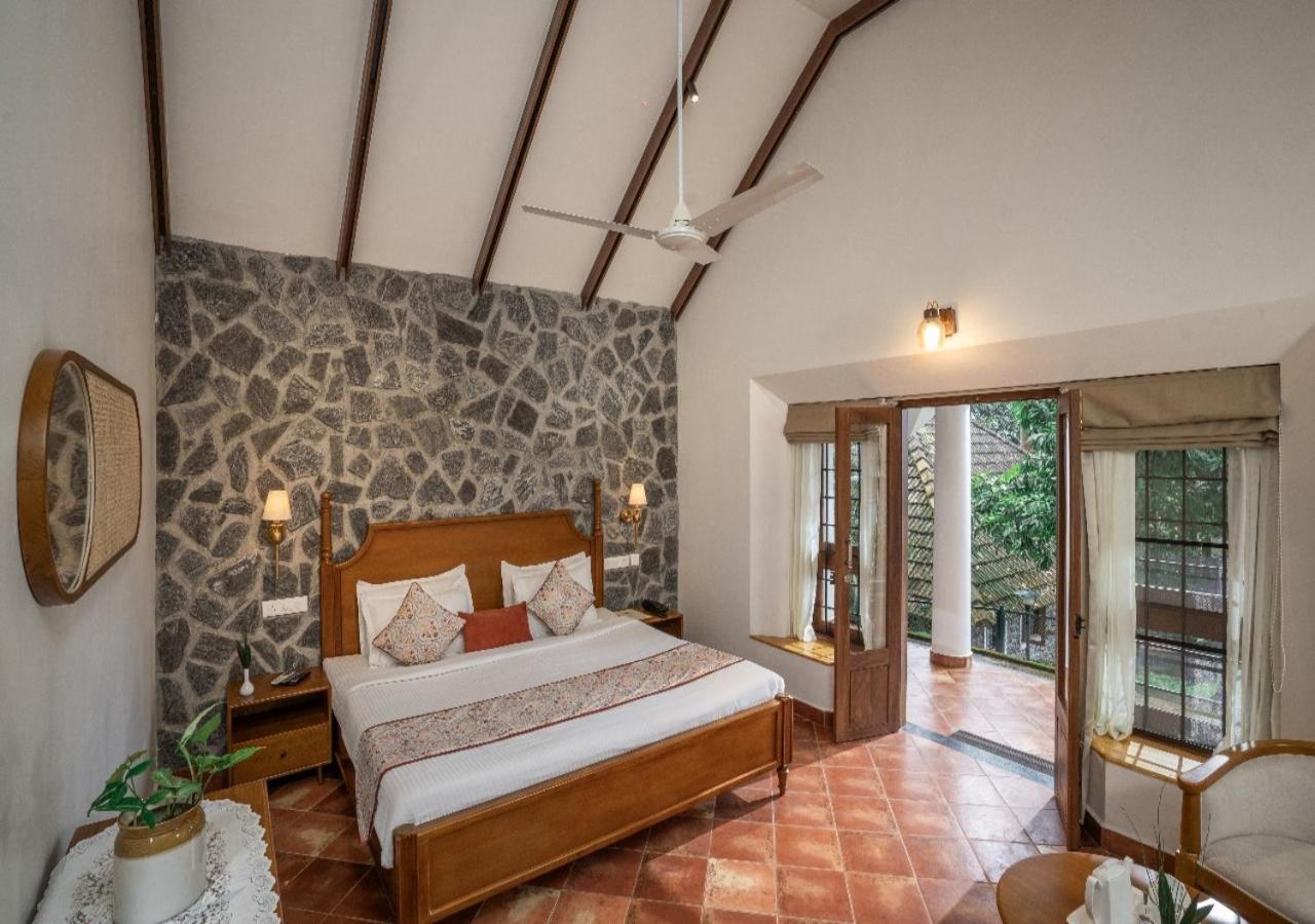 Hotel Treetop Thekkady Bagian luar foto